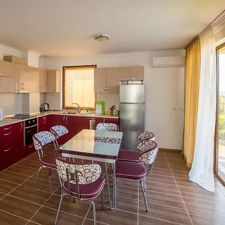 In Complex Trakiyskiy Bryag *