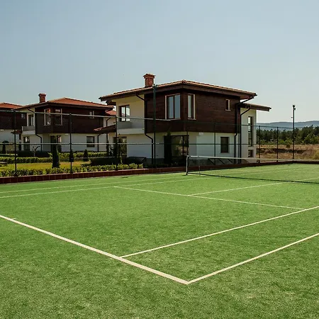 In Complex Trakiyskiy Bryag Villa *