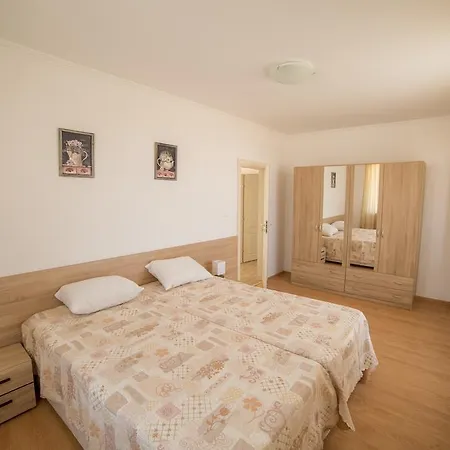 In Complex Trakiyskiy Bryag