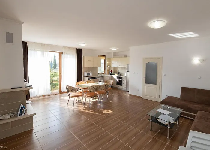 In Complex Trakiyskiy Bryag Willa *