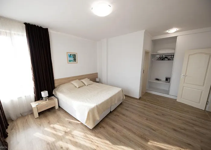 Willa In Complex Trakiyskiy Bryag