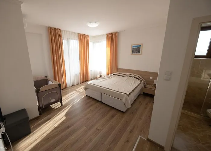 Willa In Complex Trakiyskiy Bryag *